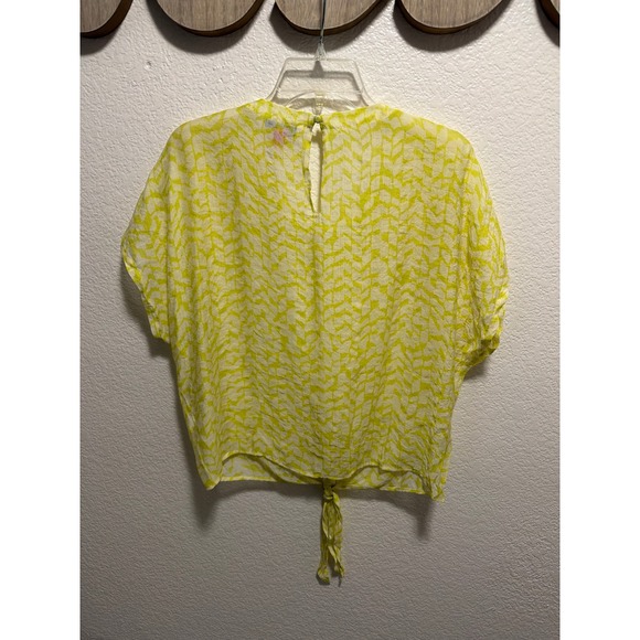 Vince Camuto Lime Green Top Blouse Size L - Picture 3 of 3